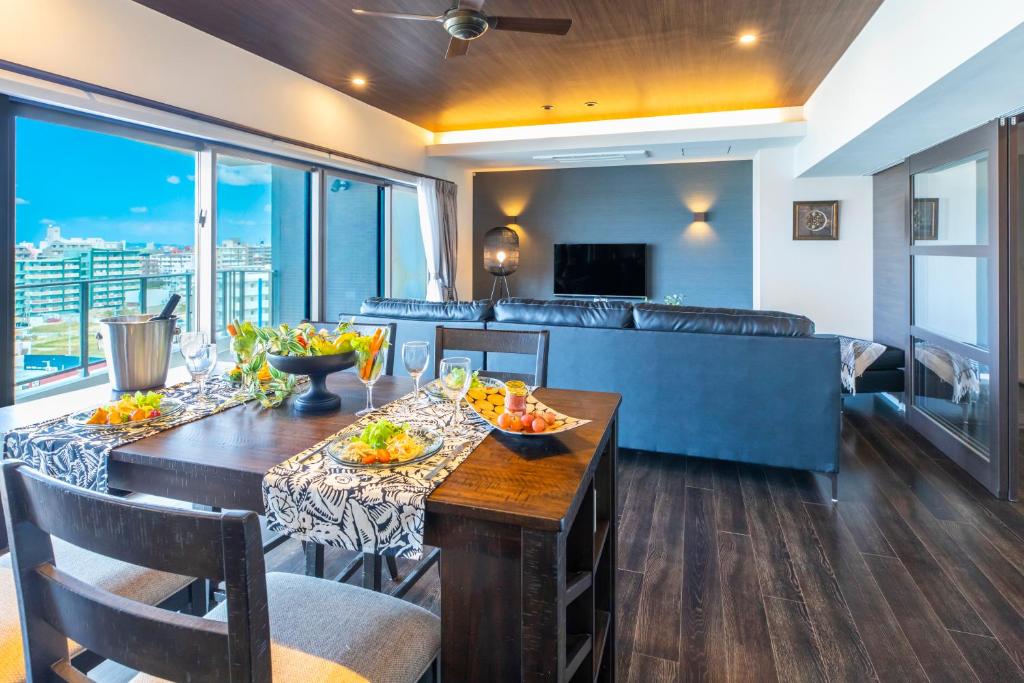Rizo Zaizen Hotel - Familienzimmer Mit Meerblick