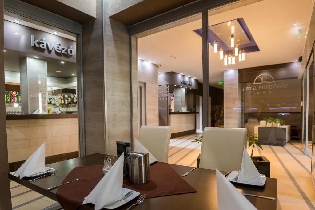 Hotel Fürdoház - Resim 30