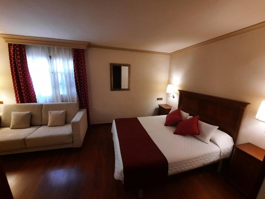 Hotel Edelweiss, Camprodon – Updated 2023 Prices