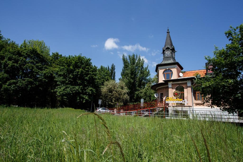 Zahrada ubytování Penzion Pri Parku