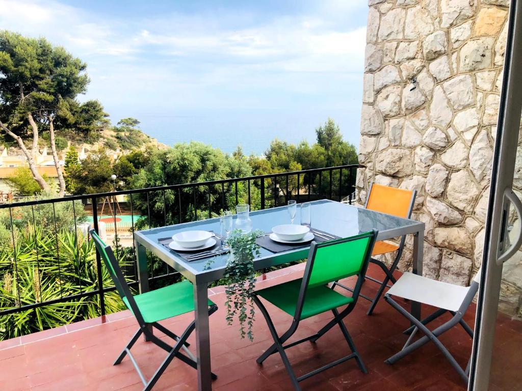 Balkón alebo terasa v ubytovaní SunAndBed Punta del Cavall