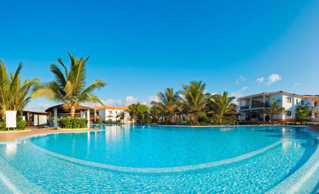Bazén v ubytování Melia Tortuga Beach - All Inclusive nebo v jeho okolí
