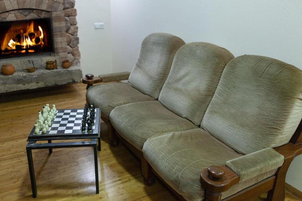Posezení v ubytování Twins Hotel