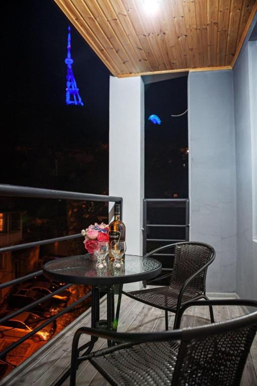 Balkón nebo terasa v ubytování Twins Hotel