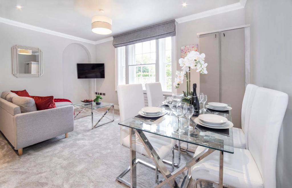 Bootham House Luxury apartment 4