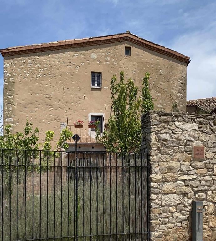 The building in which the country house is located