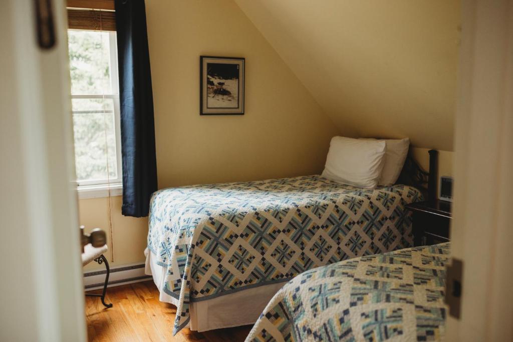 Carriage House Inn Four and a Half Stars - Habitación Gemela Estándar