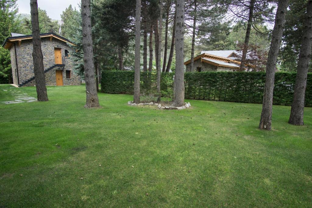 Vonkajšia záhrada v ubytovaní Casa MARAVILLA 8 pax. Deporte y relax exclusivo!
