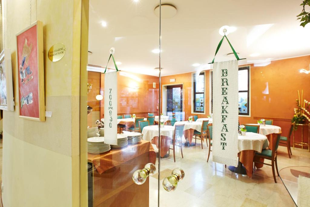 Restaurace v ubytování Primhotel