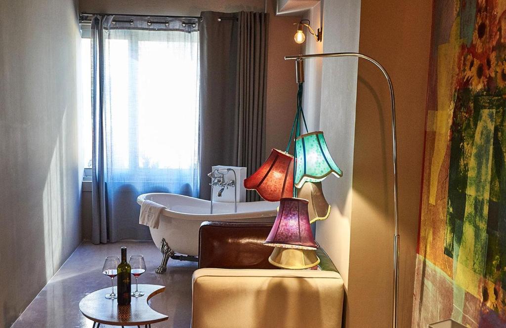 iFeel Athens - Executive Suite With City View