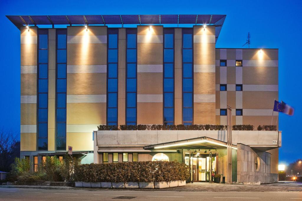 Budova, kde se hotel nachází