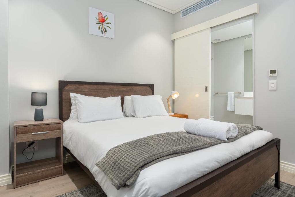 16 on Bree Luxury Apartments - One-Bedroom Apartment