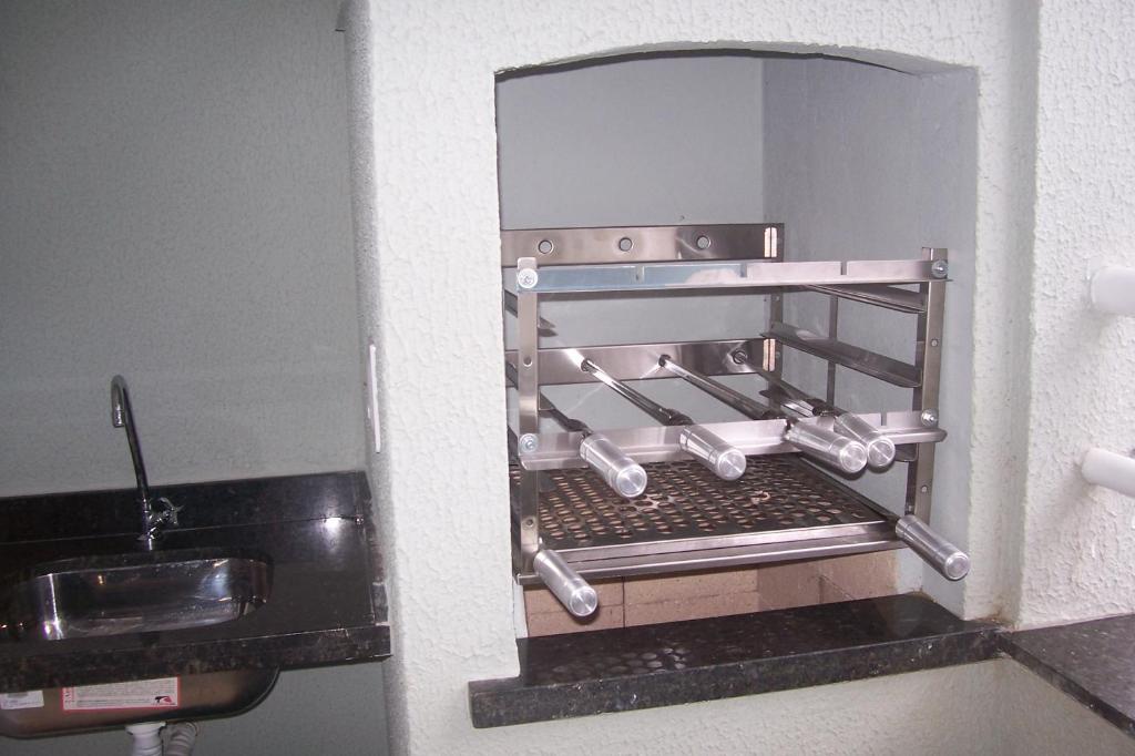  Apartamento lindo com ótima localização.