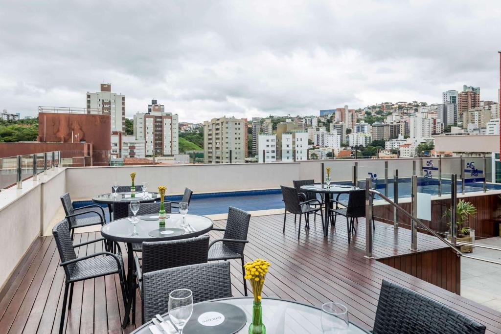 Uma varanda ou terraço em eSuites Virgínia Luxemburgo