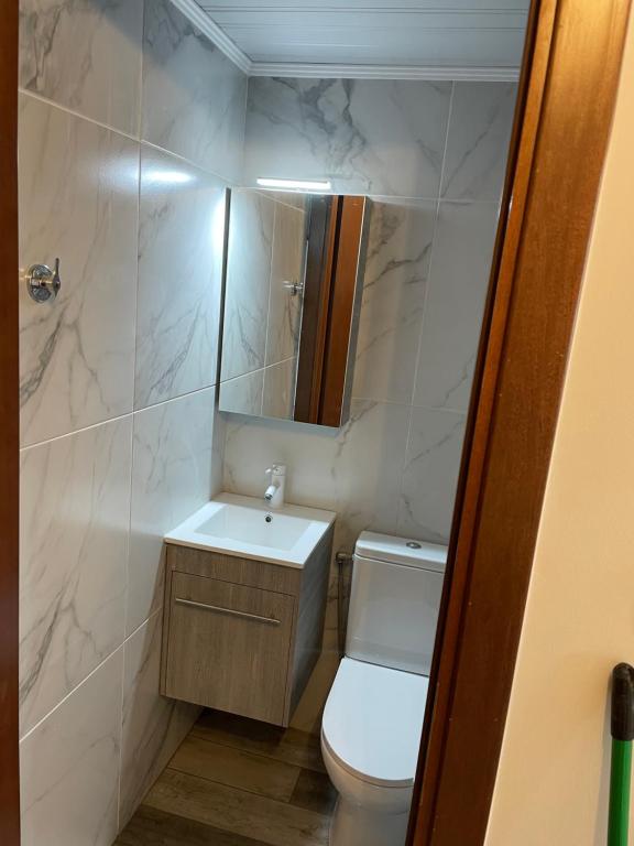 Jordans rooms 4 - 16