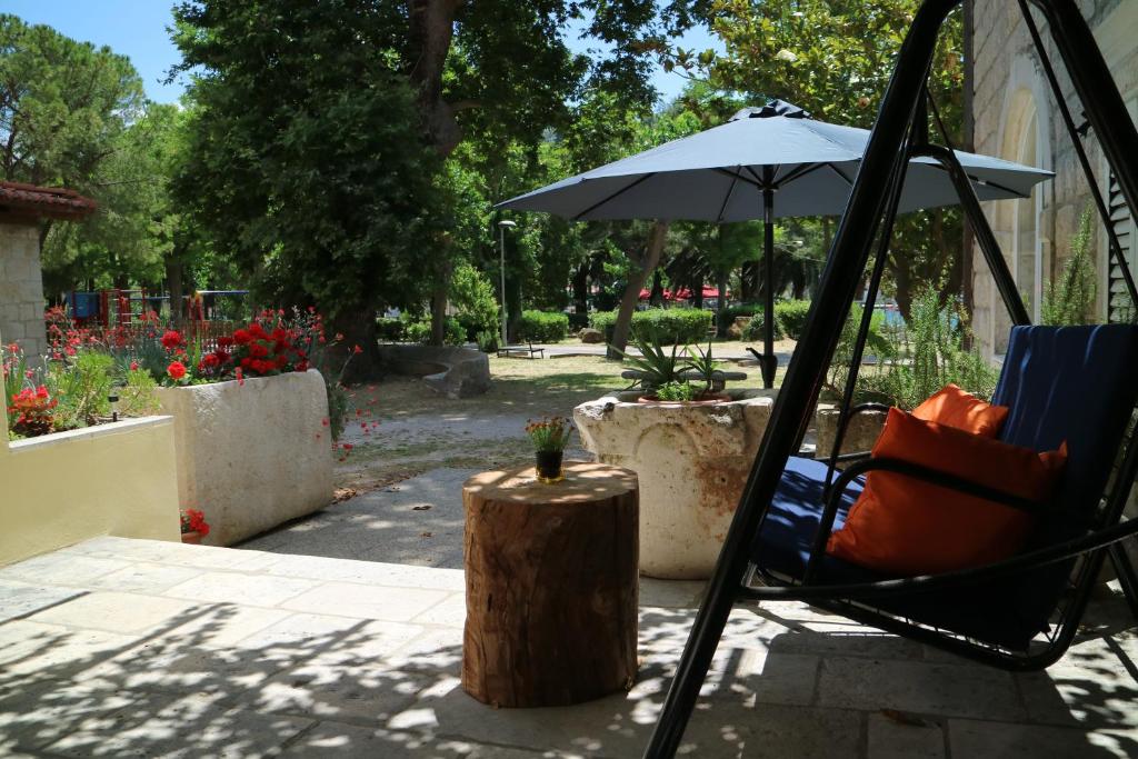 Zahrada ubytování Studio Apartments & Rooms Lela, Sipan island