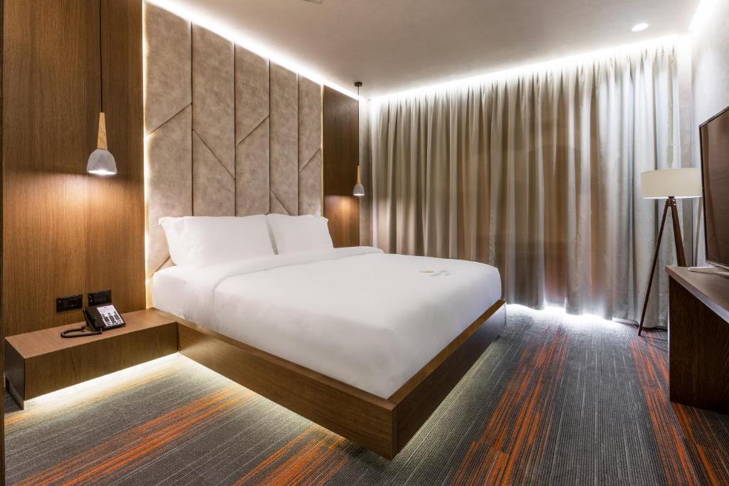 Pinea Hotel Resort & Spa - Image 10
