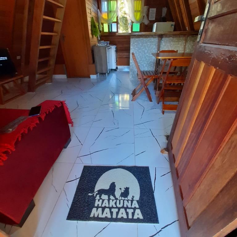 Posezení v ubytování CHALÉ HAKUNA MATATA-Vale do capão