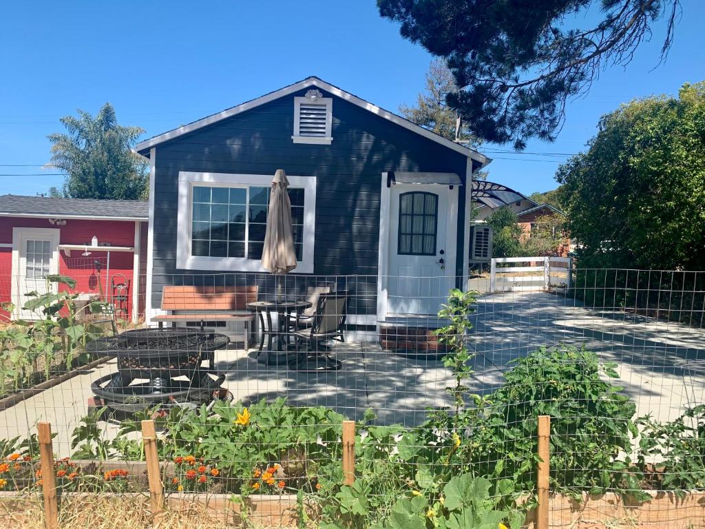 Your Most Romantic and Peaceful Getaway - Cottage