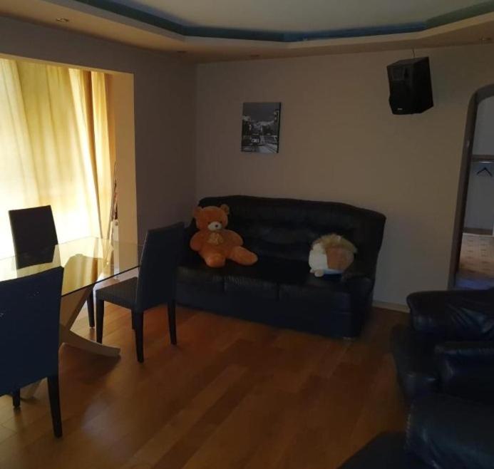 Luca's apartment