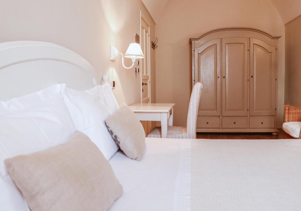 Don Alfonso Dimora D'epoca - Deluxe Triple Room