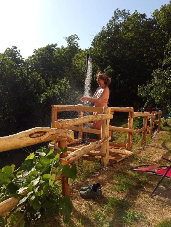 Goście zatrzymujący się w obiekcie Cascina Marasca Appartamento Viola