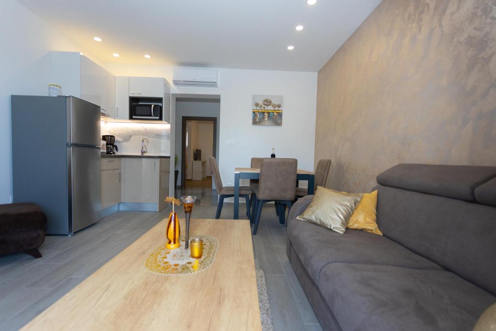 Kuchyň nebo kuchyňský kout v ubytování Apartments Vicin