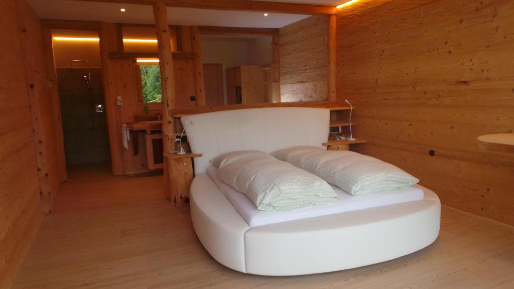 Posezení v ubytování Albergo Gasthof zur Krone