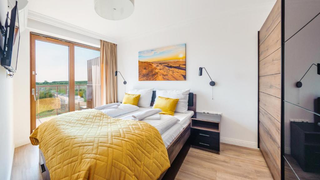 Apartamenty Sun & Snow Kołobrzeg Resorts z basenem - One-Bedroom Apartment