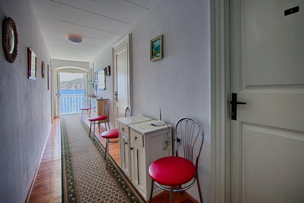 Posezení v ubytování Mira Sea Front Guesthouse