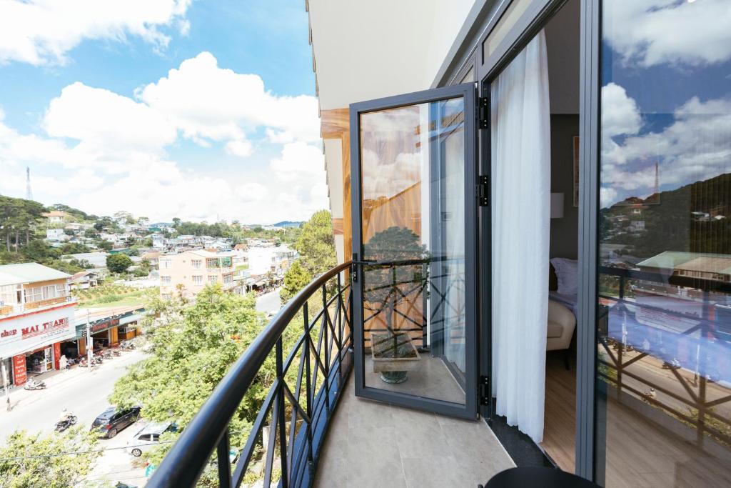 Balkón nebo terasa v ubytování Minh Chi Hotel