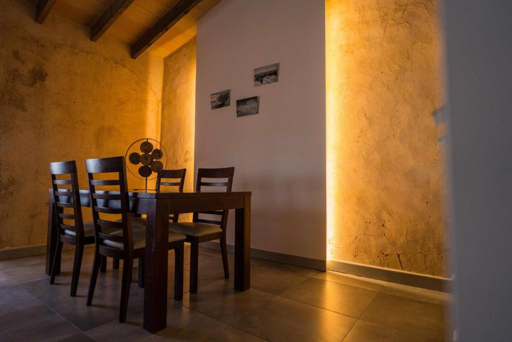 Agroturismo Sa Canoveta - Two-Bedroom Apartment With Garden View