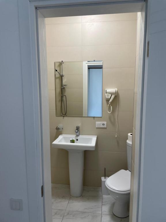 Koupelna v ubytování Eco House