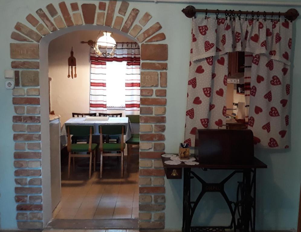 Aranyodi Pihenő - Twee Slaapkamers Huis