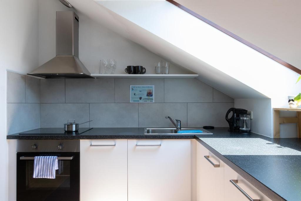 Yeshello Central Station Studio - 17