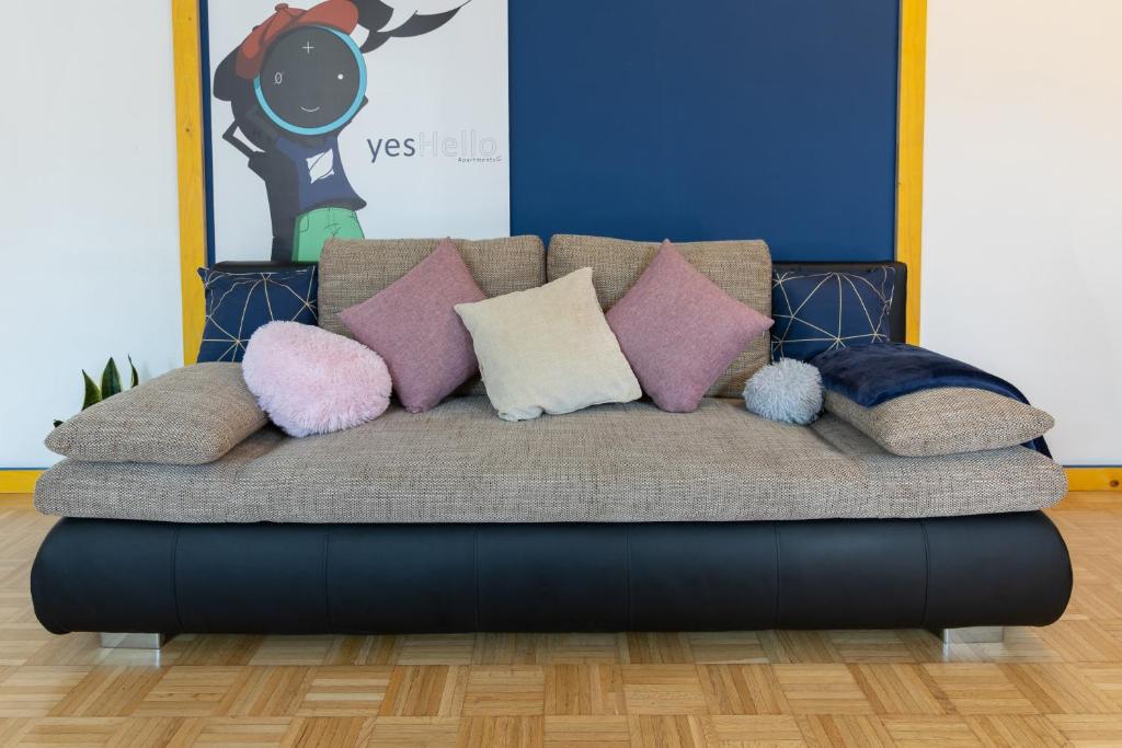 Yeshello Central Station Studio - 7