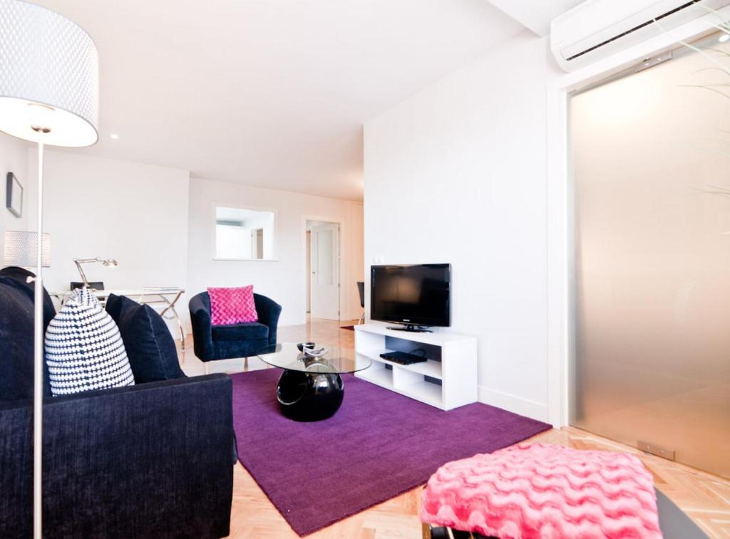 Spacious Apartment in Argüelles, Madrid