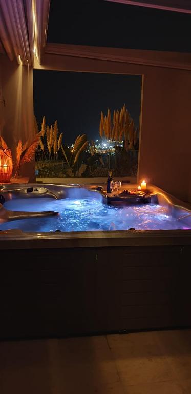 Made of Blue luxury suites collection - Suite Superior Con Jacuzzi Al Aire Libre