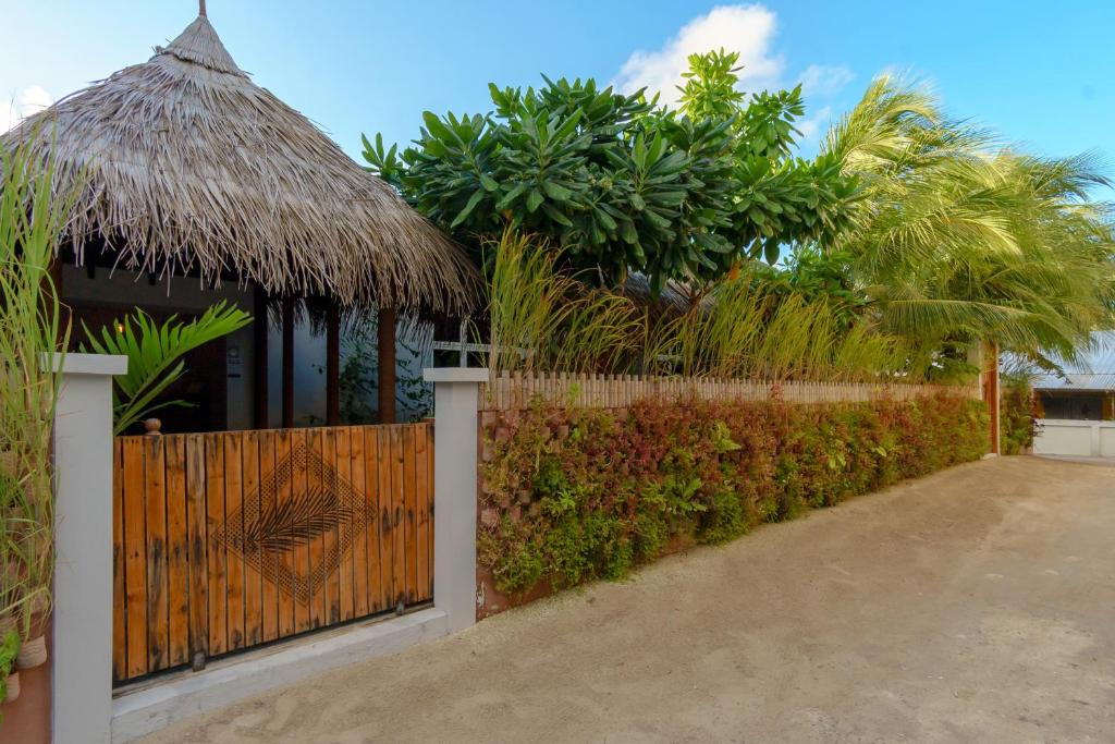 Afbeelding uit fotogalerij van Koimala Beach Ukulhas in Ukulhas