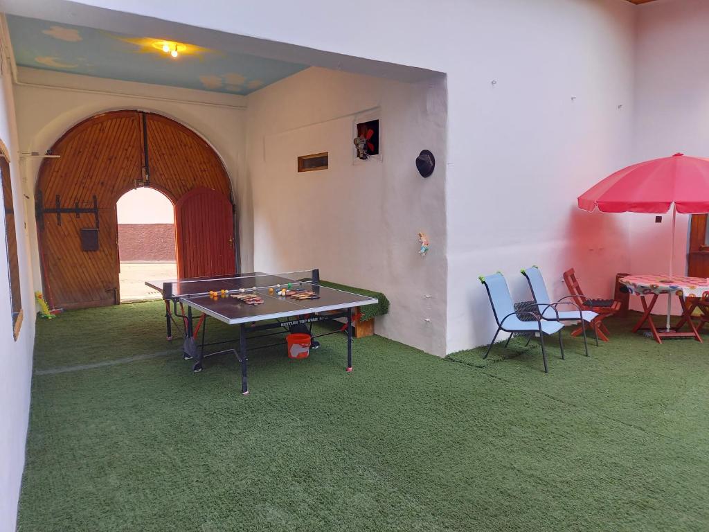 Stolní tenis v ubytování Triniti Vendégház nebo okolí