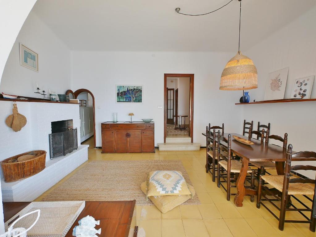 A kitchen or kitchenette at Casa Concha Apartamentos