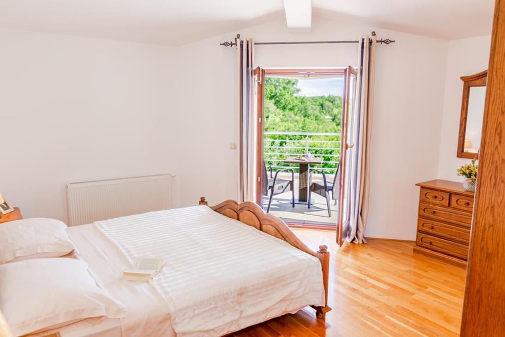Fotografie z fotogalerie ubytování Villa Regana v destinaci Imotski