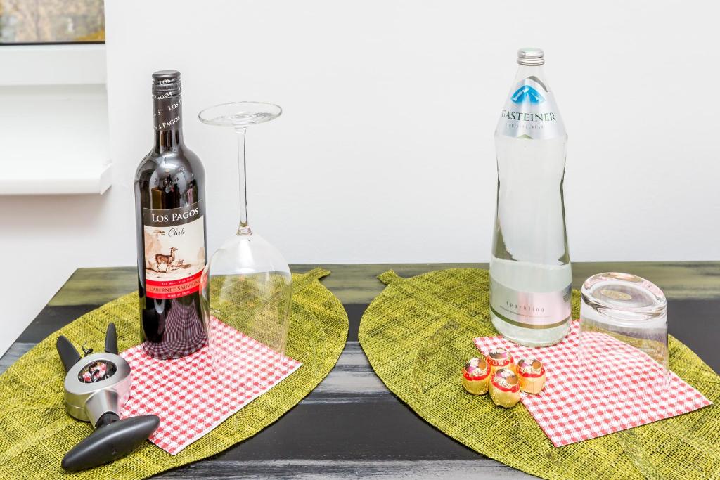 Simtown Suite Apartments - 12