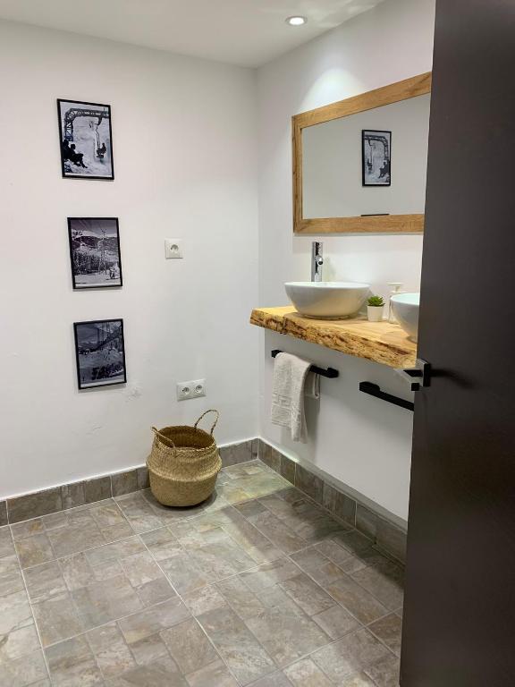 Fotografie z fotogalerie ubytování Maison del Arc v destinaci Jaca