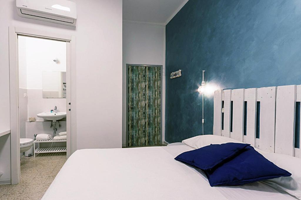 Al Borgo Marinaro Guest House - Deluxe Tweepersoonskamer Met Balkon