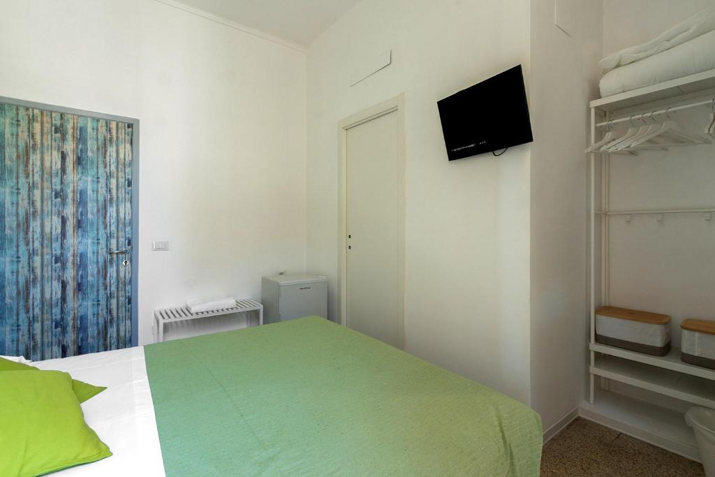 Al Borgo Marinaro Guest House - Tweepersoonskamer Met Balkon