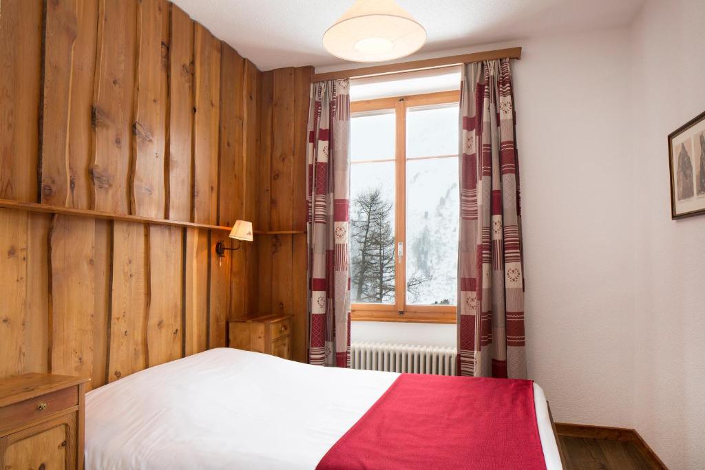 Postel nebo postele na pokoji v ubytování Grand Hôtel & Kurhaus