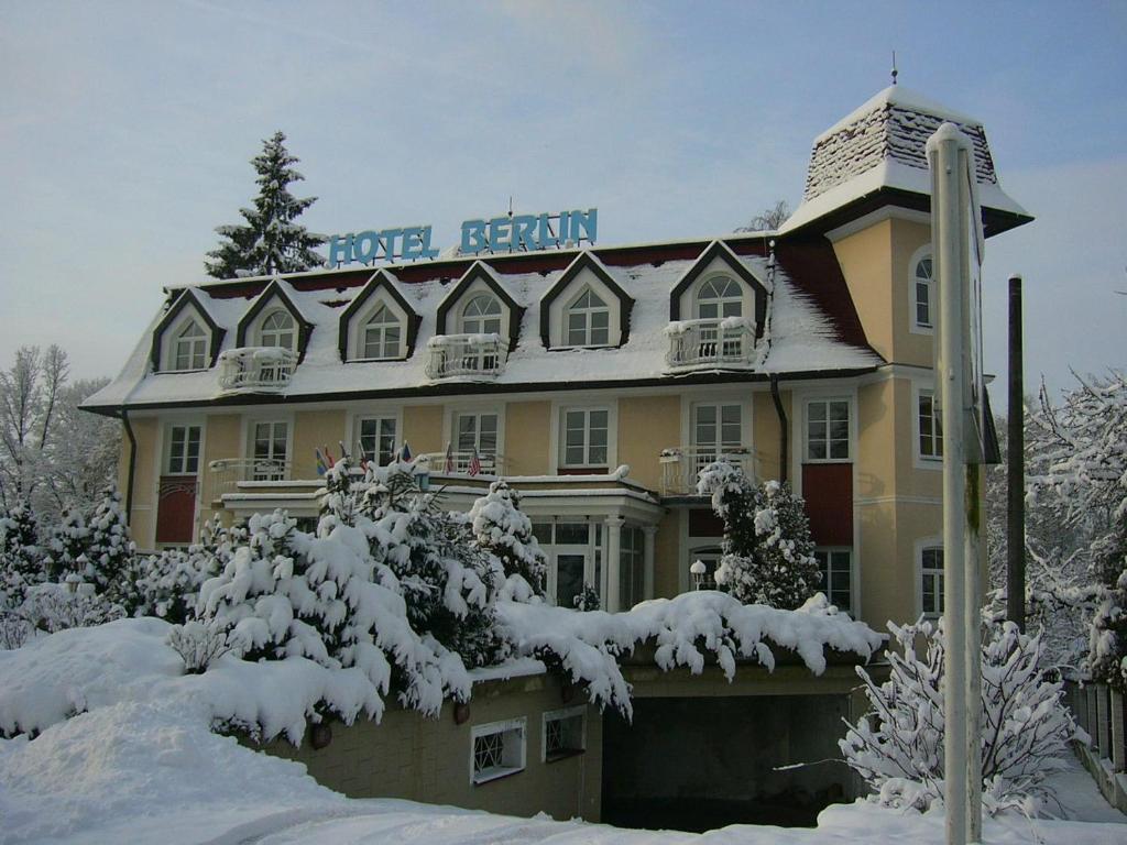 Obiekt Hotel Ferdinand zimą