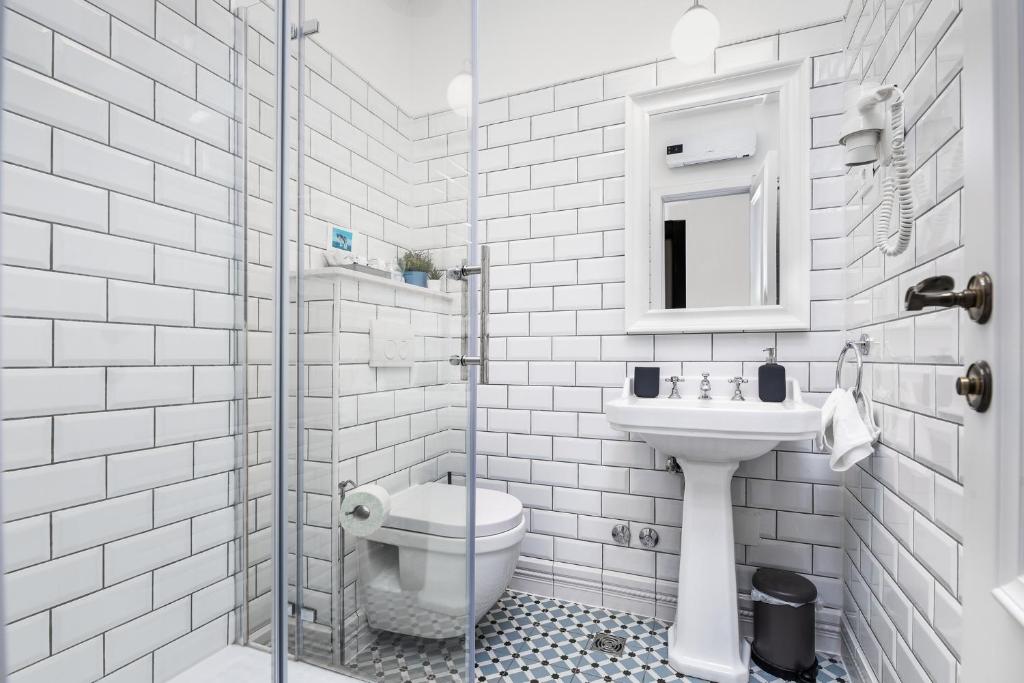 Evala luxury rooms with pool and garden - 5