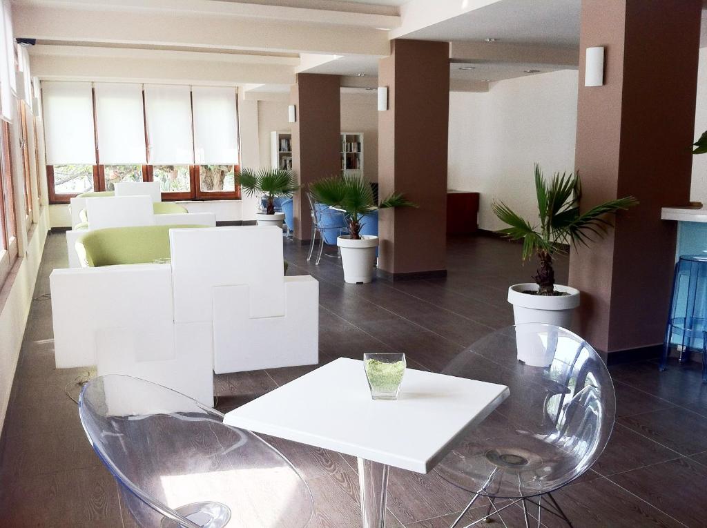 Posezení v ubytování Dassia Beach Hotel